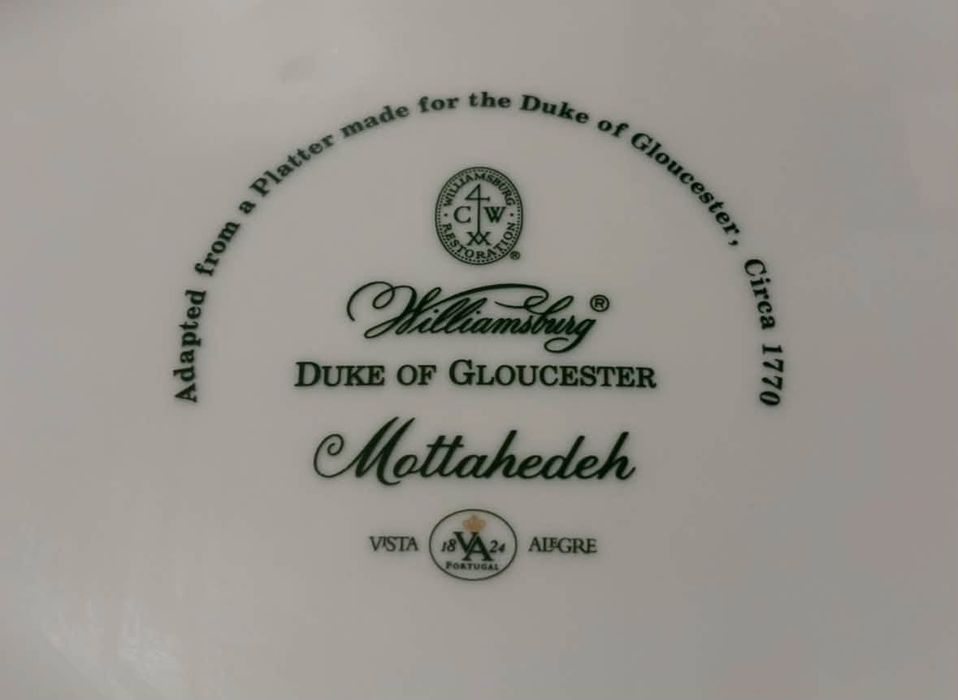 Terrina + Bandeja “Duke of Gloucester" Vista Alegre, Mottahedeh