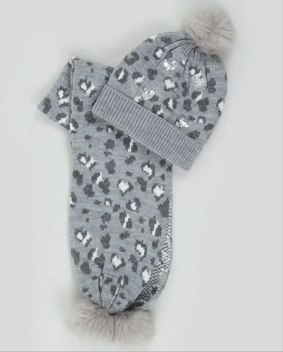 шапка та шарф комплект