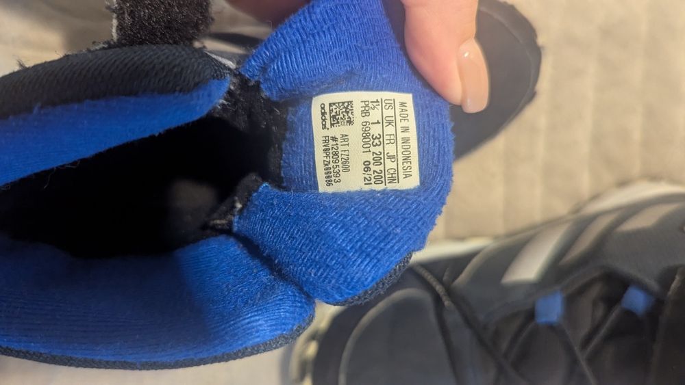 Ботинки термо adidas terrex- 33 размера