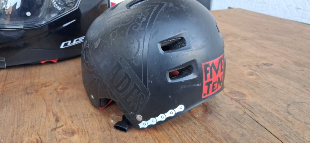 Capacete skate bmx patins