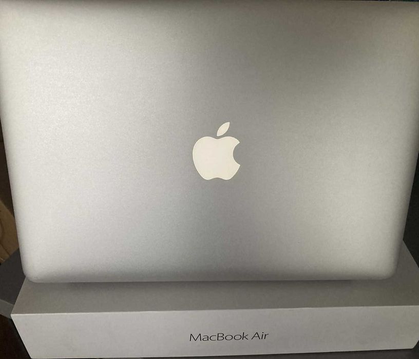 Macbook Apple Air 13