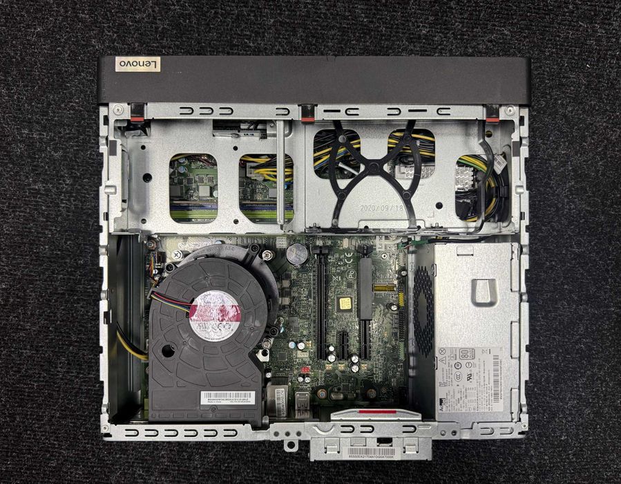 Робоча станція Lenovo ThinkStation P340 SFF i5-10500