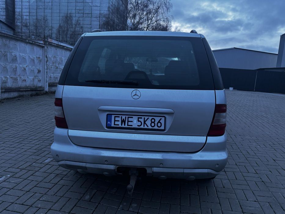 Mercedes-Benz ML270 2003