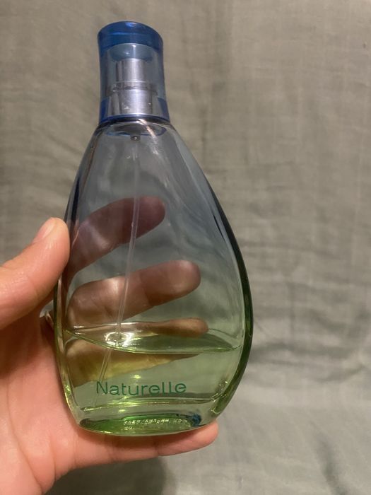 Парфуми Giorgio Armani Si,Estée Lauder, Yves Rocher, Carolina Herrera