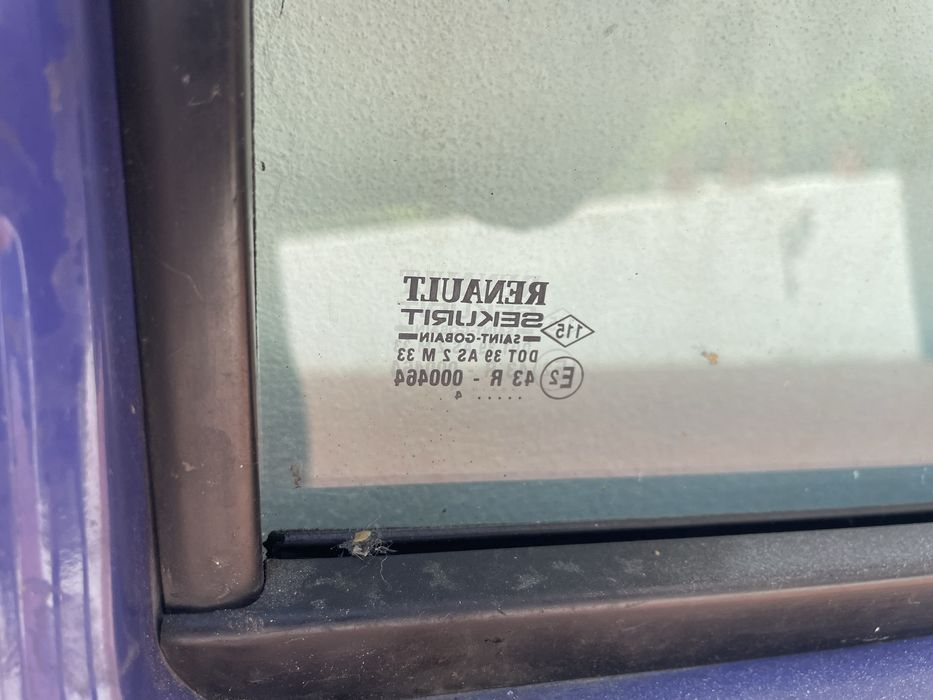 Porta Twingo C06, 93-94 (Esquerda)