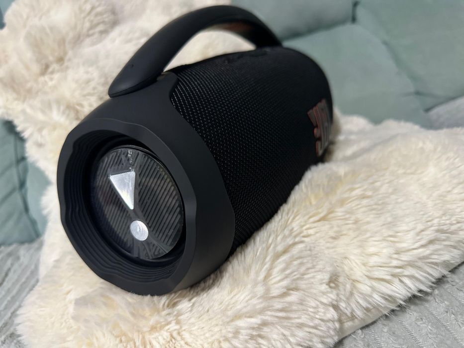 Coluna JBL Boomsbox 3 (Réplica)