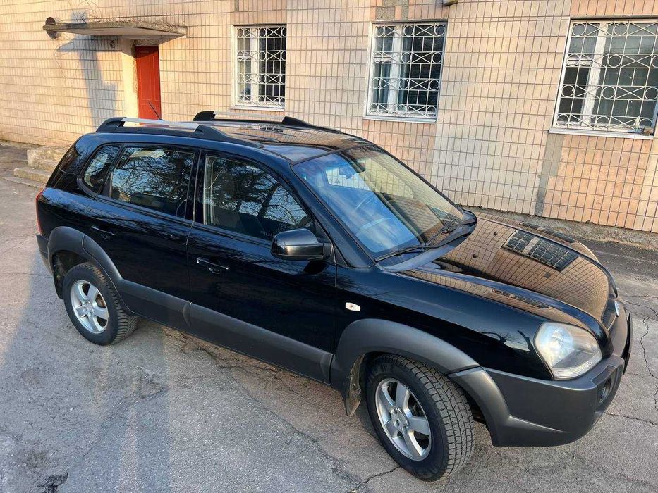 Продаю Hyundai Tucson 2008
