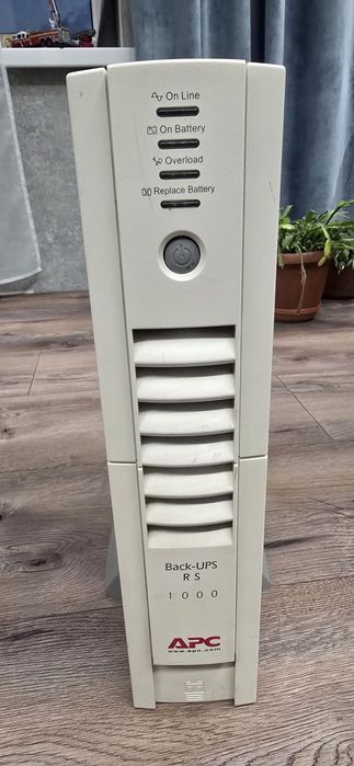 Продам Back- UPS RS 1500
