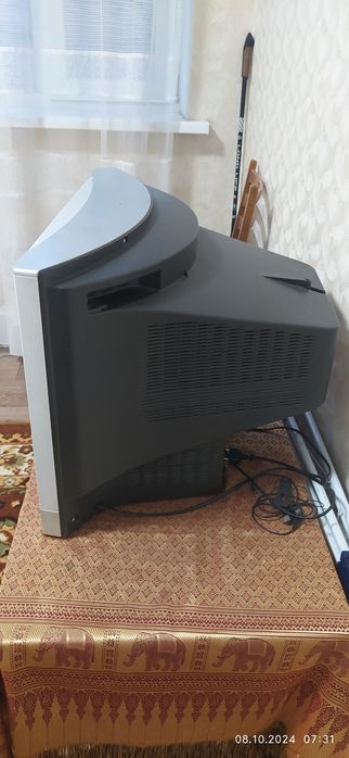 Телевізор JVC б/к.