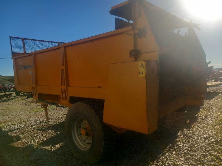 Reboque espalhador maitre de 8,5T