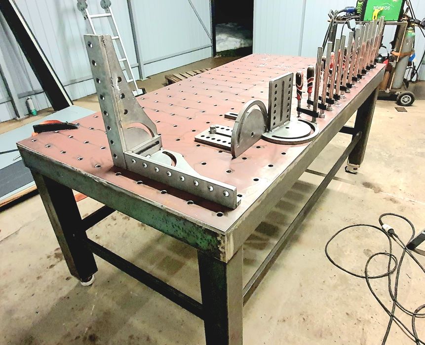 Stół Spawalniczy 2000x1000x12mm | S355 | System Fi16 | Mobilny