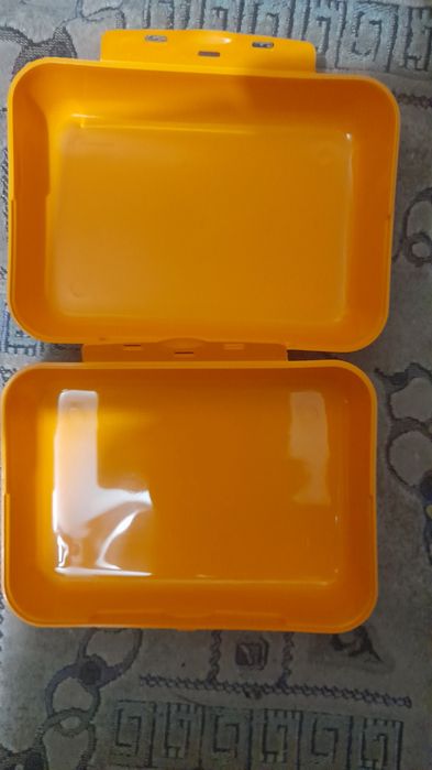 Продам ланч бокс