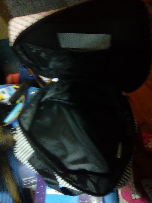 Necessarie com laço