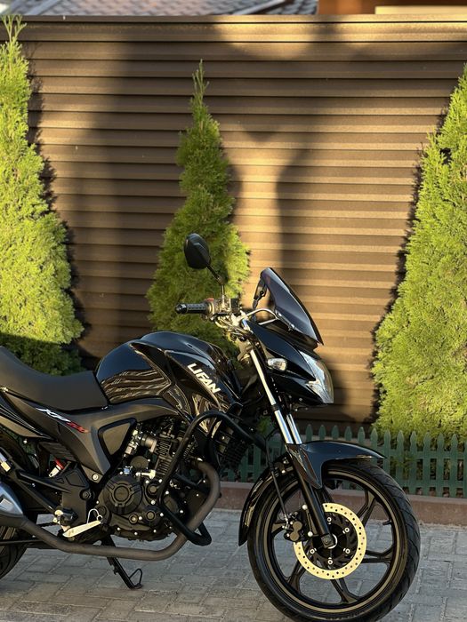 Мотоцикл Lifan KP200 irokez (лифан,мото,кп)