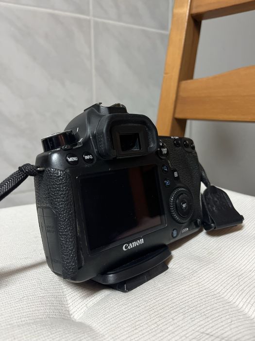 Canon 6D só Corpo S/ Acessórios