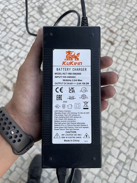Trotinete Elétrica KuKirin G2 Max (Com Banco + Extras) – Apenas 762 km