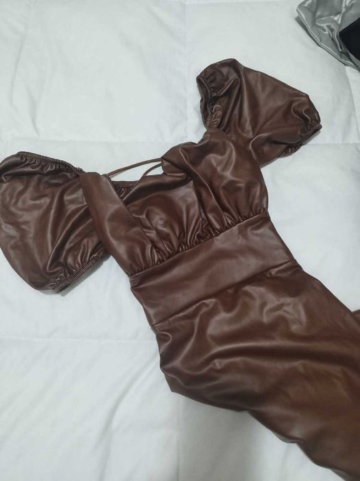 New Collection e Tendência Maravilhoso Vestido polipele Camel NOVO