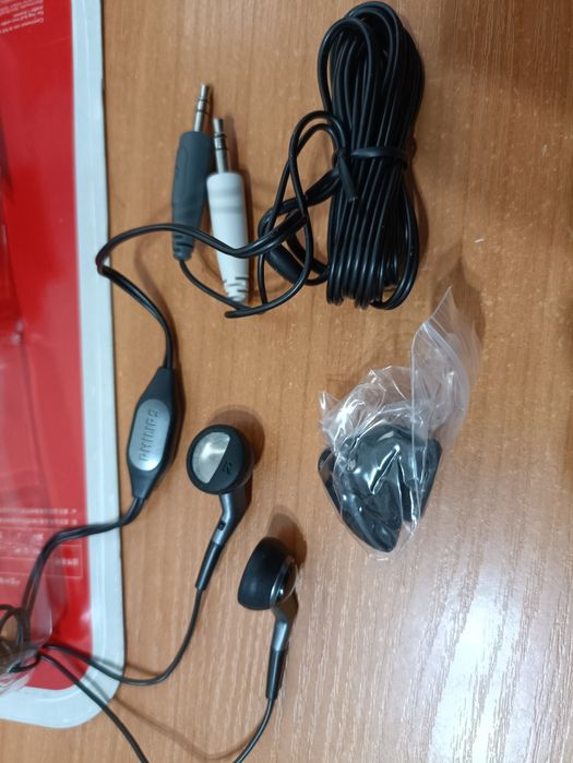 Наушники с микрофоном Philips SHM3100