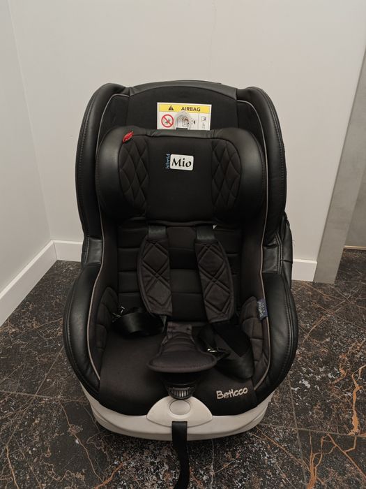 Fotelik samochodowy 0-18kg.  MIO Beticco