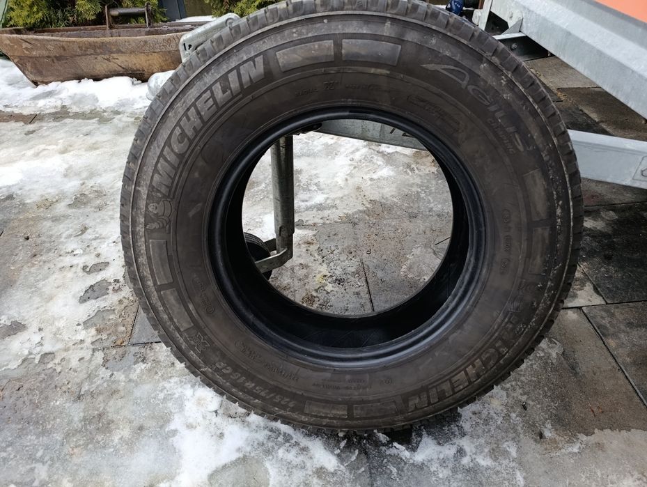 Opony Michelin Agilis Camping 225/75/16c