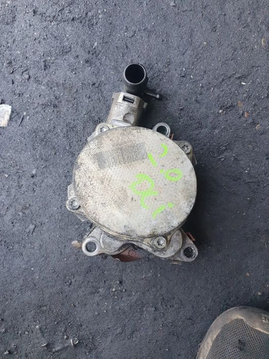 pompa vacum renault 2.0 dci ładna