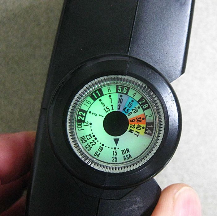 Vivitar Auto Thyristor 283 Variopower-Lampa błyskowa
