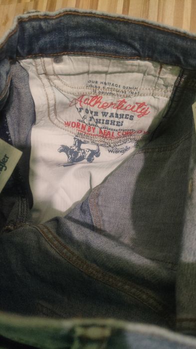 Wrangler Larston Jeansy Niebieskie