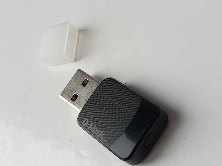 Wi-Fi USB  D-Link DWA-171 версія A1  2.4 ГГц/5 ГГц  AC600