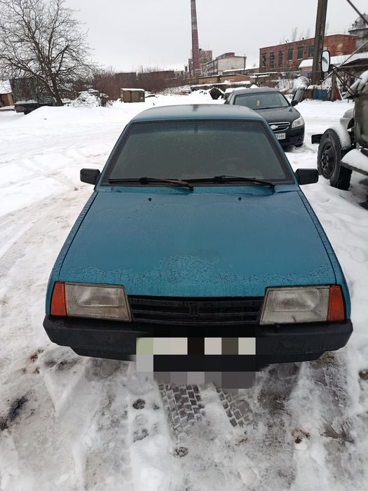 ваз21099.  2001року