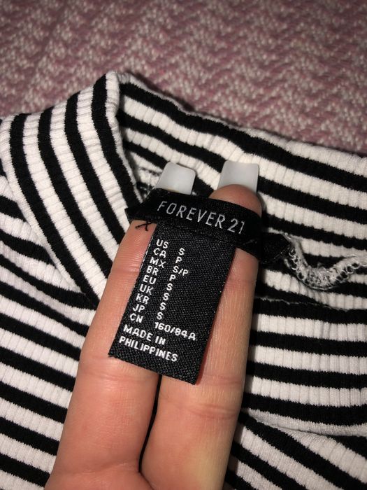 półgolf bluzka z długim rękawem crop top w paski Forever21 S