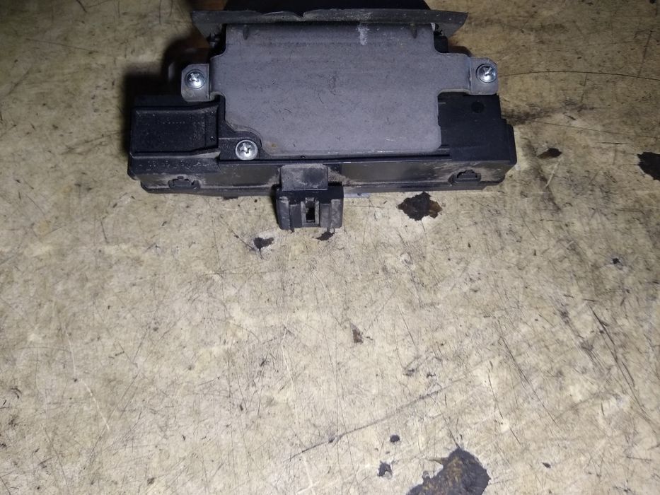 Zamek klapy bagażnika Ford Mondeo MK4 kombi oryginał