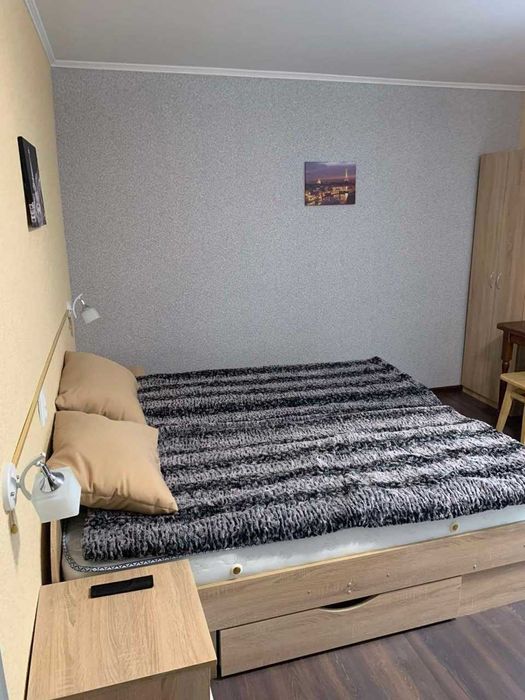 Продаж великого будинку. 10 кімнат. 360кводратів. Центр міста