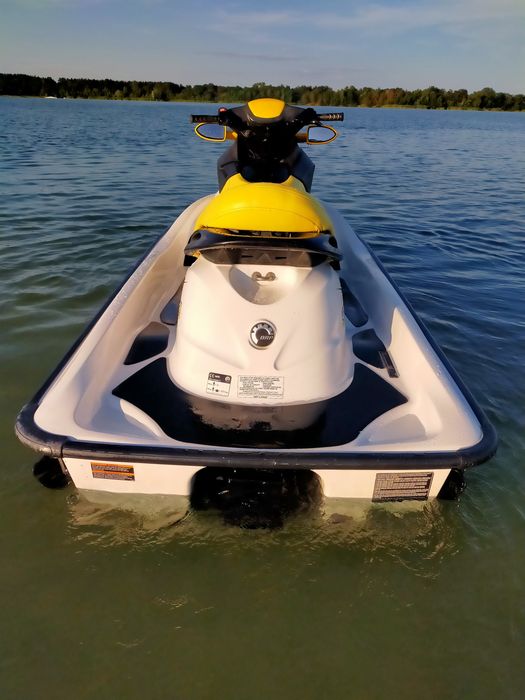 Гидроцикл BRP с прицепом