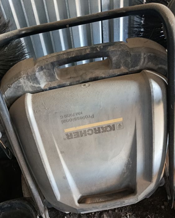 Zamiatarka karcher km 70 20 c