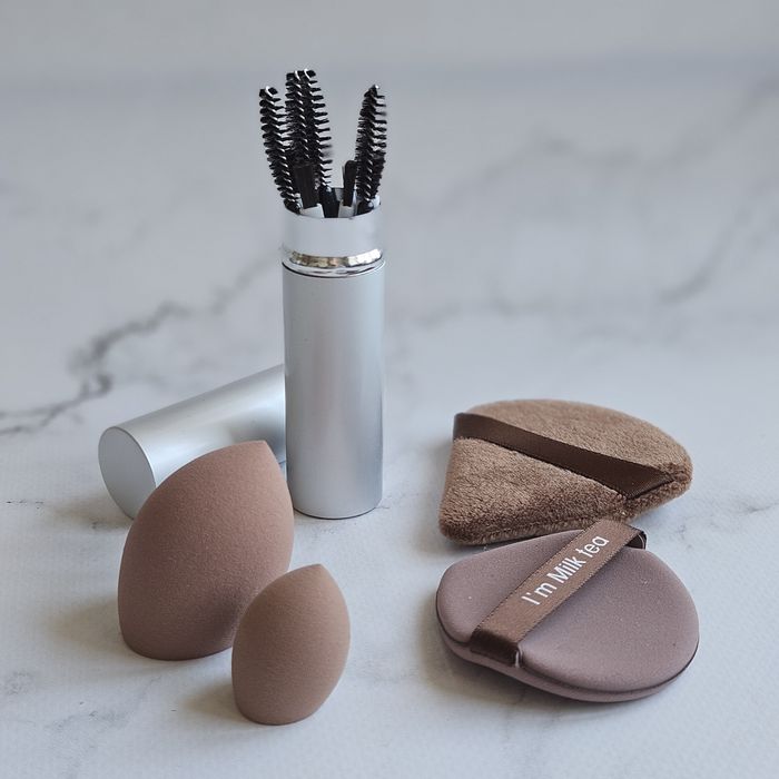 Набір косметичних спонжиків