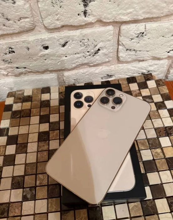 Продам iPhone 13 Pro Max 256