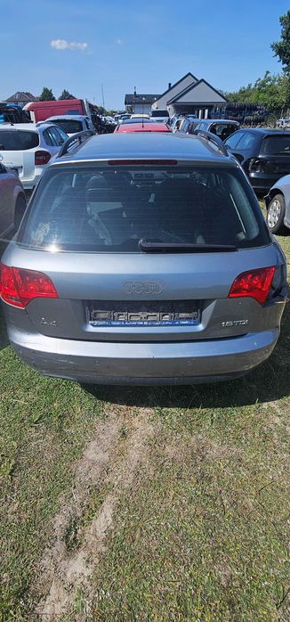 Audi A4 B7  zderzak drzwi tył przód prawe LY7G