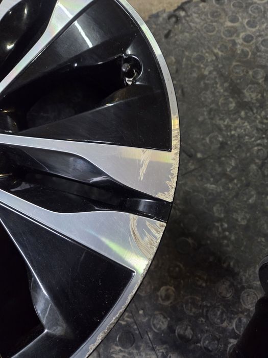 Felgi Aluminiowe 5x112 7,5JX18 ET40 9Jx18 ET 58