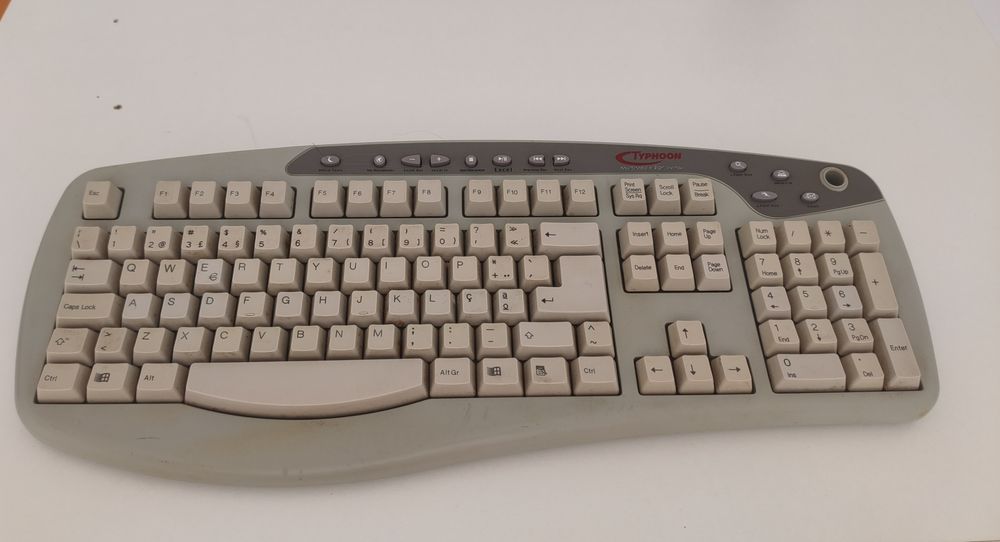 Teclado PC Typhoon Wireless