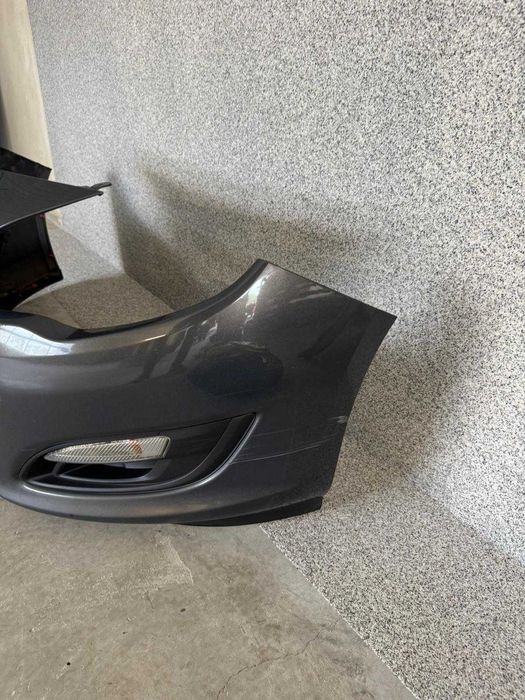 Zderzak przedni Przód Opel Astra J Z190