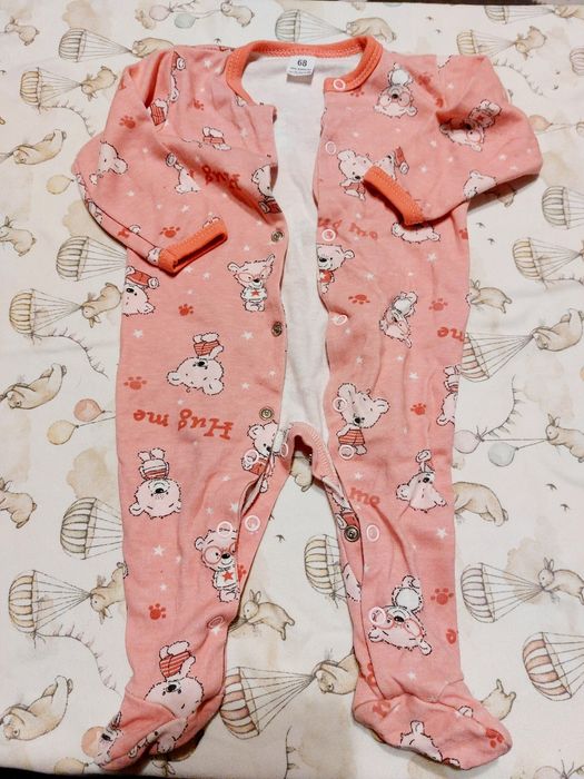 Ubranko niemowlęce dla dziewczynki