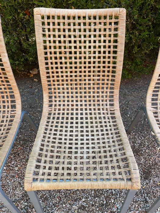 Cadeiras de ráfia