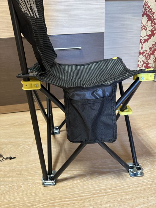 Стульчик раскладной  новый