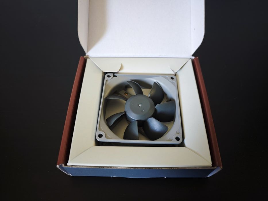 Noctua NF-R8 Redux-1200