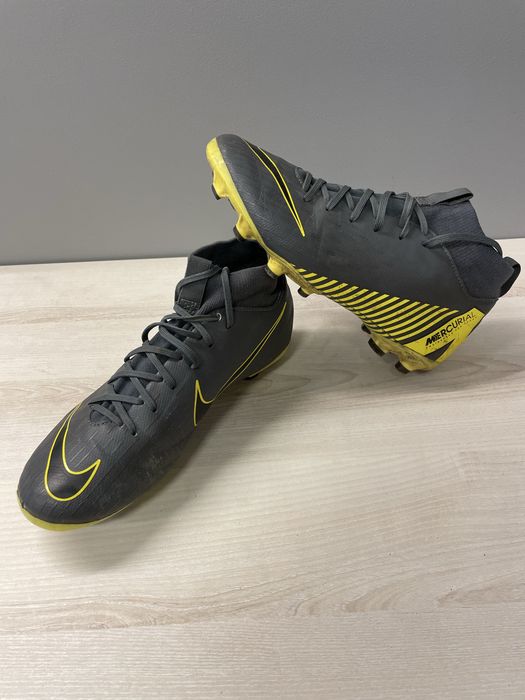Buty piłkarskie Nike Mercurial Superfly 6 Pro FG