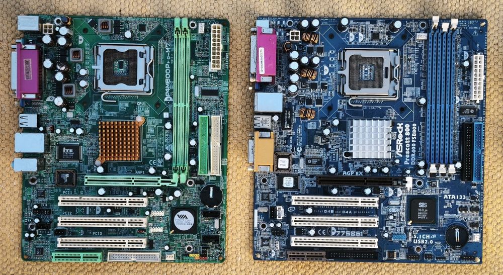 Motherboards Intel e Amd
