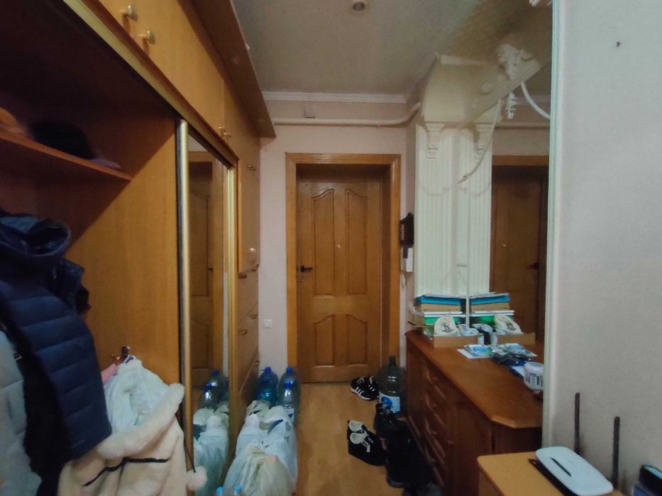 Продам 4кк в Котеджному будинку з гаражем