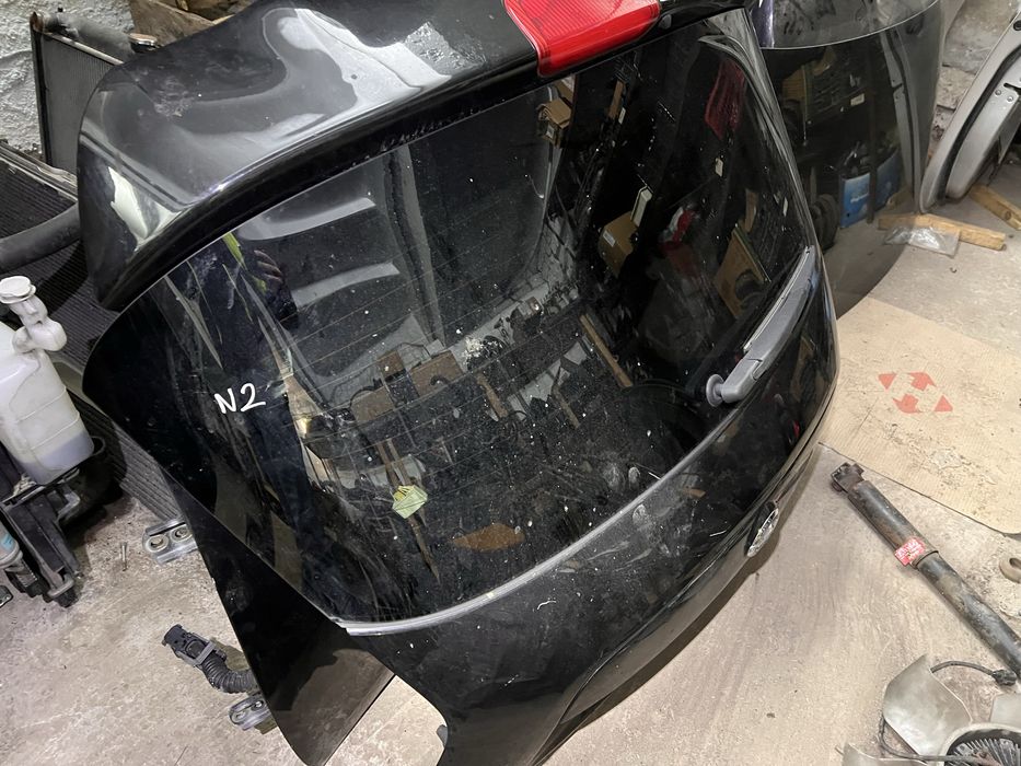 Ляда крышка багажника nissan juke ниссан жук