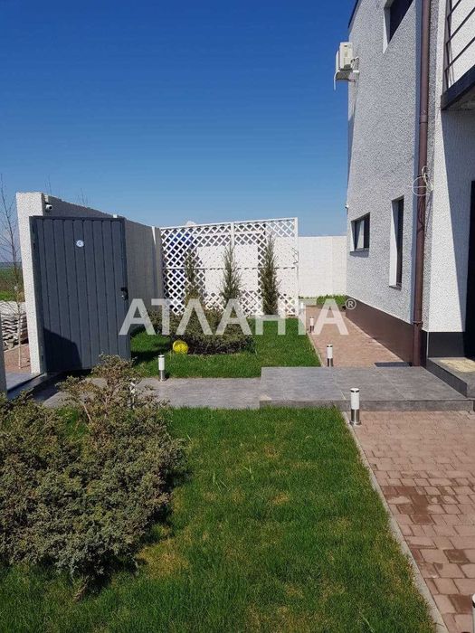 Новый, современный дом в с.Н Дофиновке