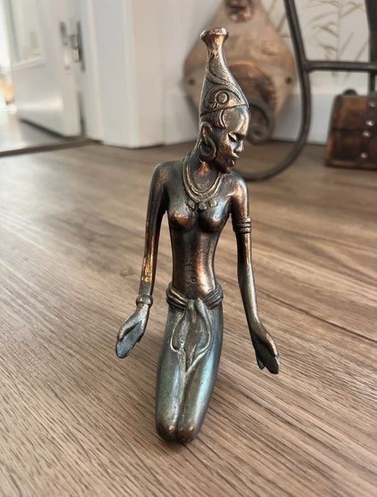 Magnífica estátua bronze antiga Parvati/Tara